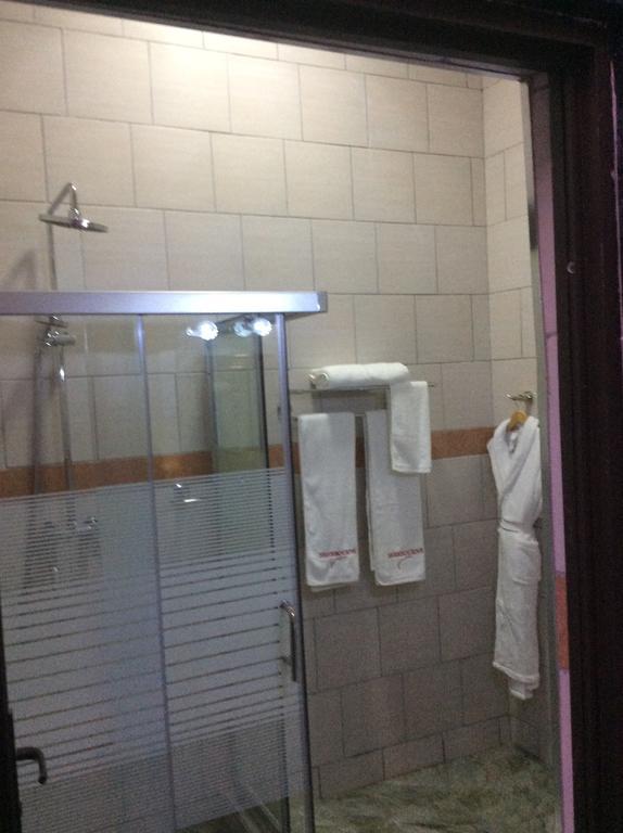 Sherbourne Hotel Kitwe Extérieur photo