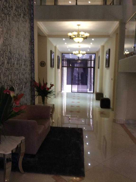 Sherbourne Hotel Kitwe Extérieur photo