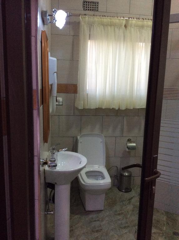 Sherbourne Hotel Kitwe Extérieur photo